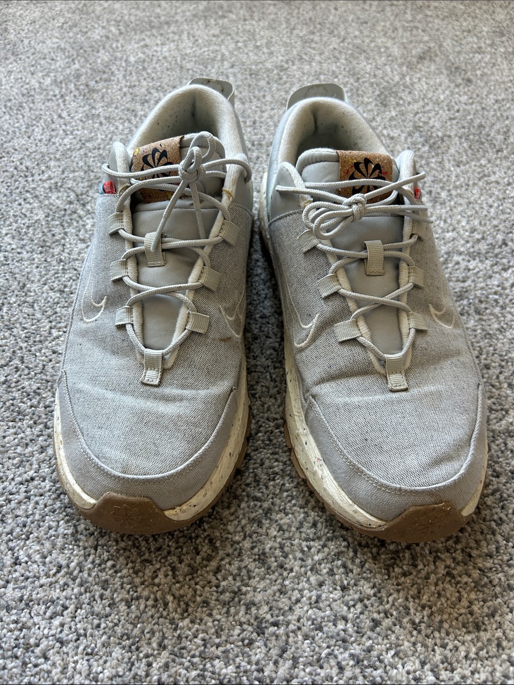 Nike Men's Light Grey Canvas Sneakers